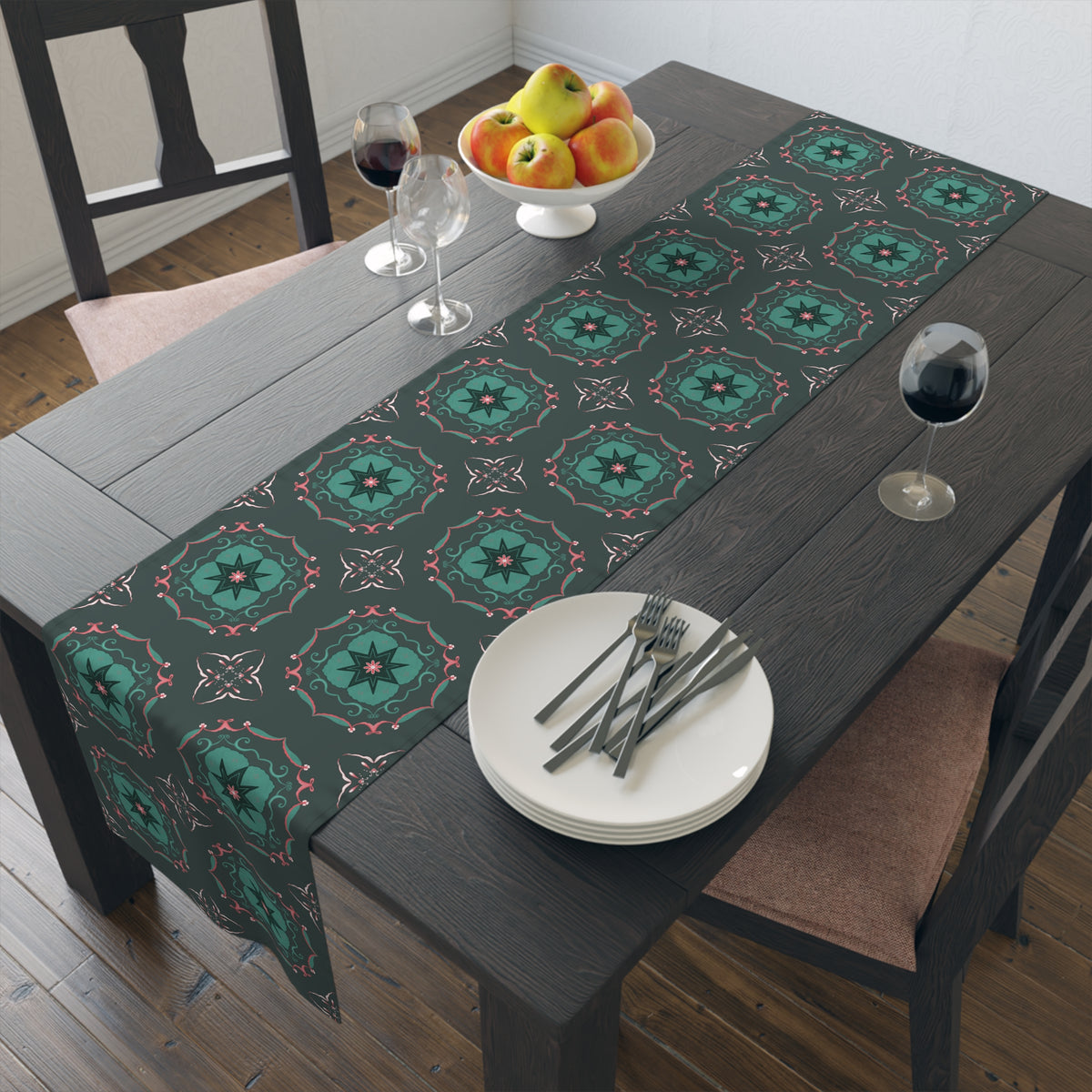Table Runner (Cotton, Poly)